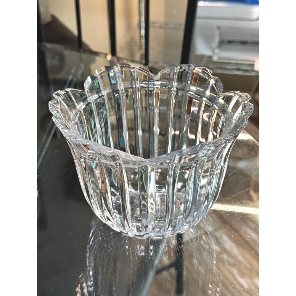 Mikasa Park Lane Crystal Serving Bowl SN210 Vintage Discontinued Scalloped Rim
